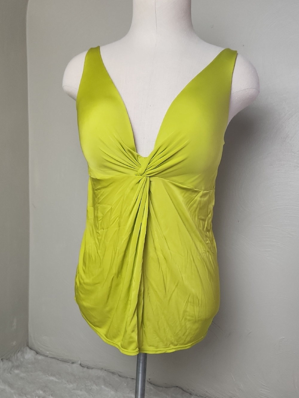 Victoria's Secret Very Sexy Lime Green Plunge Cami Tank Push-up Bra Tankini